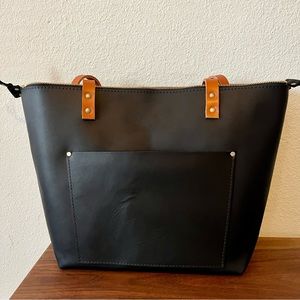 🦄 portland leather • black with tandles large zip tote